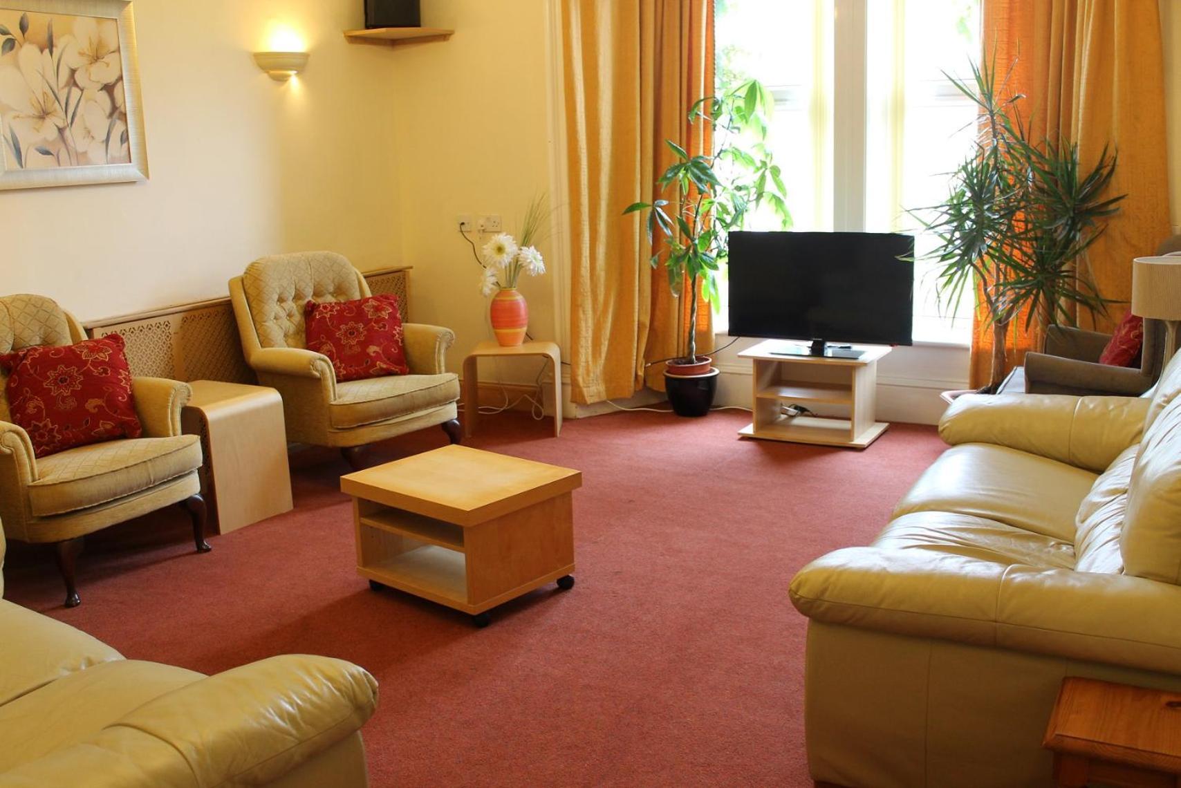 Hollybank - Ensuite Room & Use Of Large Shared Kitchen Dumfries Bagian luar foto